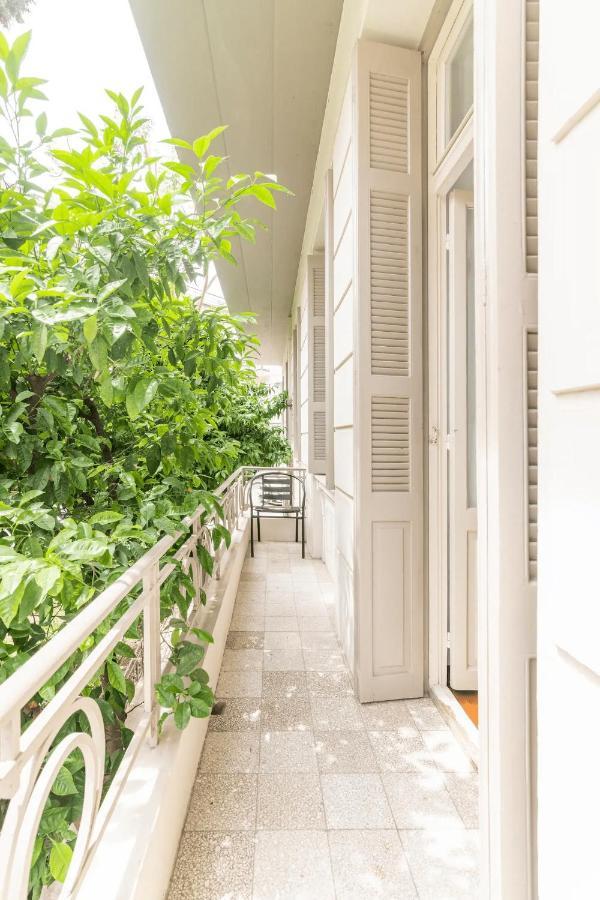 Oasis Architect'S Dream Neoclassical House Next To Acropolis Aten Exteriör bild